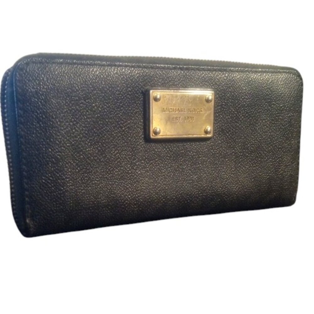 Michael Kors | Leather | Black Zip-Around Wallet | Callout Zipper